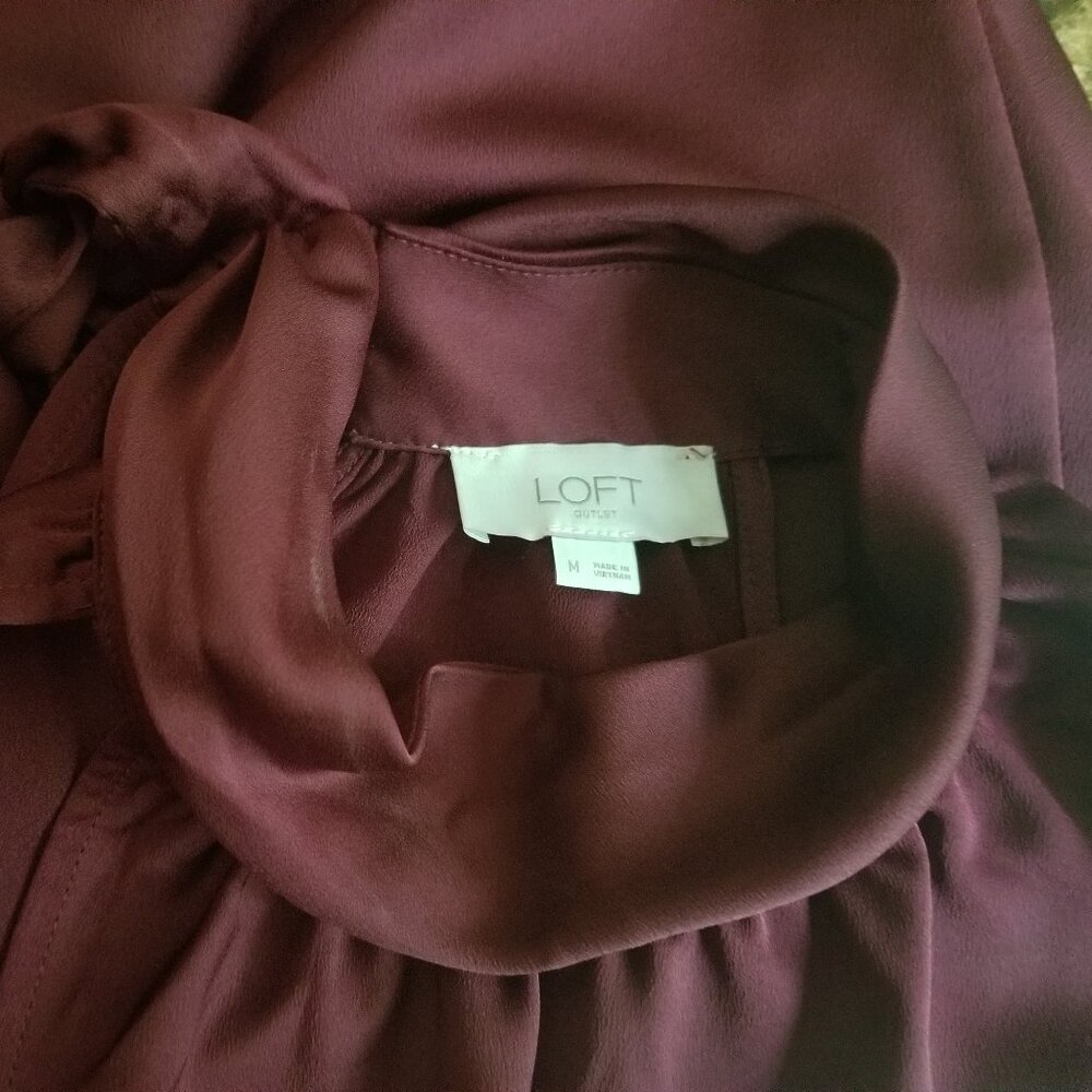 Lot of 6 business casual tops